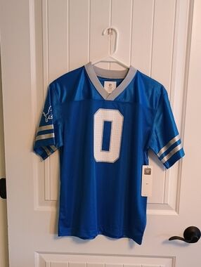 Brand New NFL Detroit Lions Youth Jersey Size 14/16